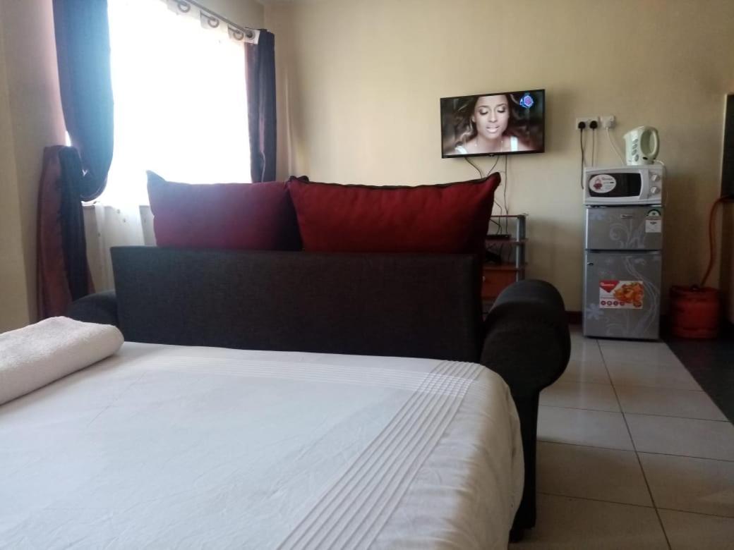 نيروبي Kim Suites - Mvuli Studio Apartment المظهر الخارجي الصورة