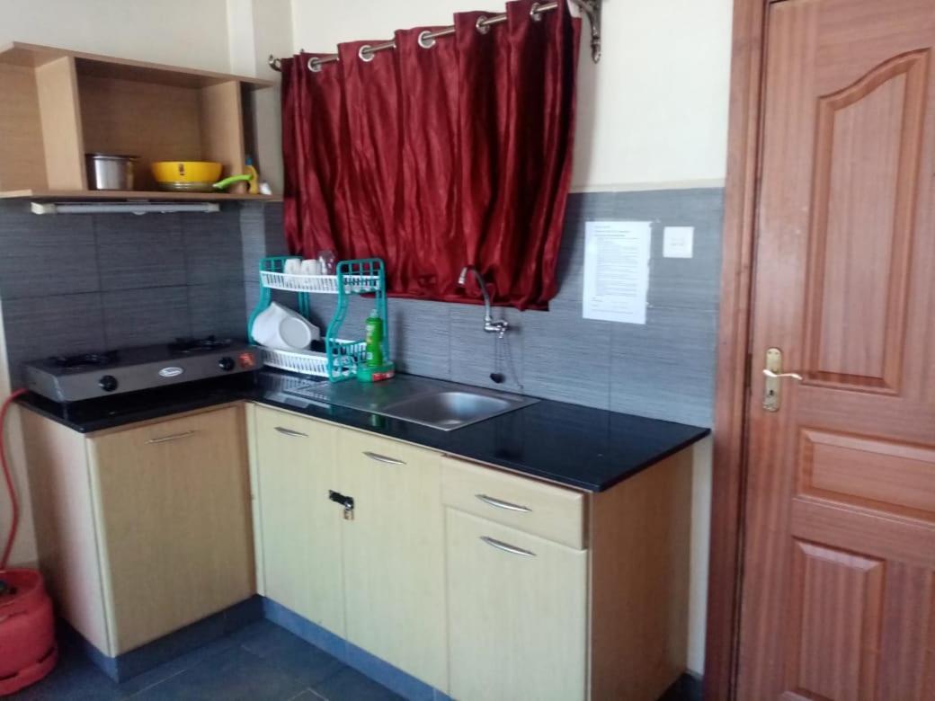 نيروبي Kim Suites - Mvuli Studio Apartment المظهر الخارجي الصورة