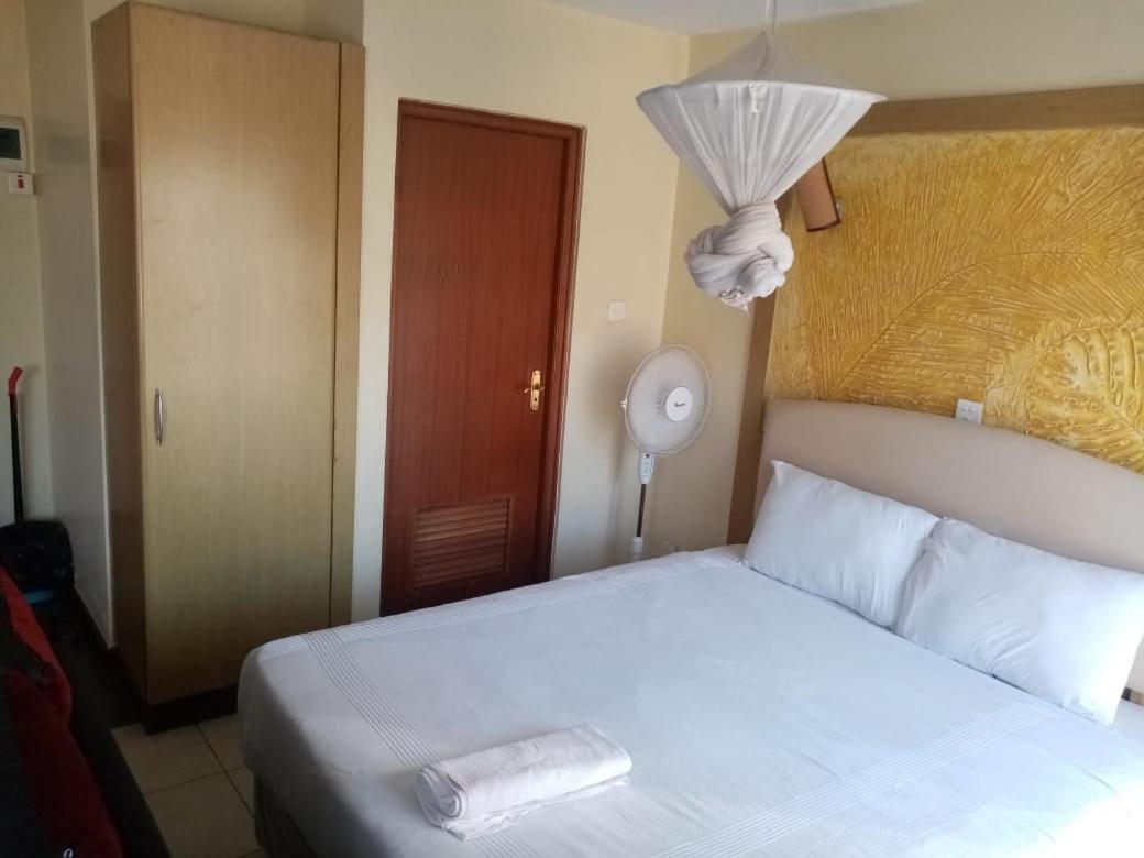 نيروبي Kim Suites - Mvuli Studio Apartment المظهر الخارجي الصورة